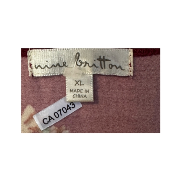 2/$35! Nine Britton Sleeveless Floral Dress - Picture 3 of 7